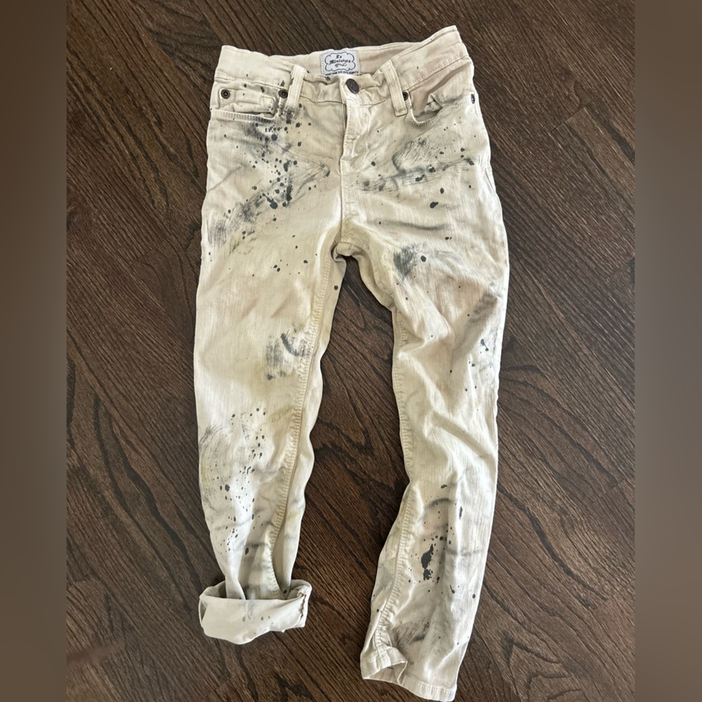 La Miniatura distressed jeans